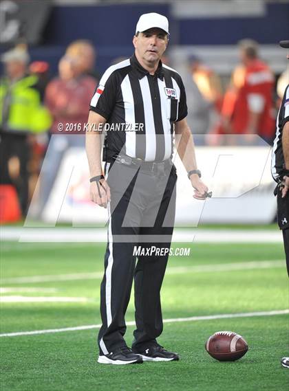 Thumbnail 2 in Wylie vs. Carthage (UIL 4A Division 1 Final) photogallery.