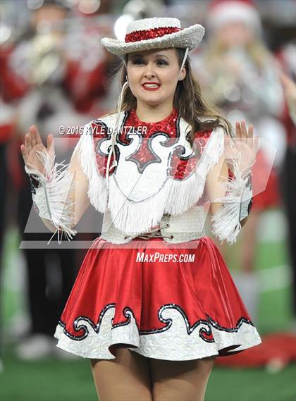 Thumbnail 1 in Wylie vs. Carthage (UIL 4A Division 1 Final) photogallery.