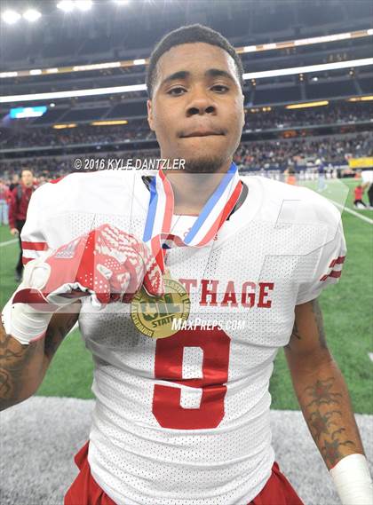 Thumbnail 3 in Wylie vs. Carthage (UIL 4A Division 1 Final) photogallery.