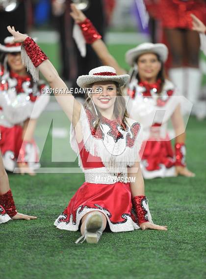 Thumbnail 2 in Wylie vs. Carthage (UIL 4A Division 1 Final) photogallery.