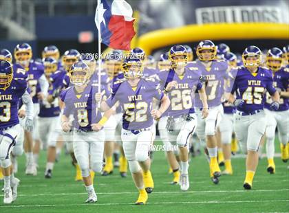 Thumbnail 3 in Wylie vs. Carthage (UIL 4A Division 1 Final) photogallery.