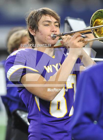 Thumbnail 2 in Wylie vs. Carthage (UIL 4A Division 1 Final) photogallery.
