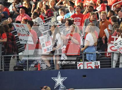 Thumbnail 3 in Wylie vs. Carthage (UIL 4A Division 1 Final) photogallery.