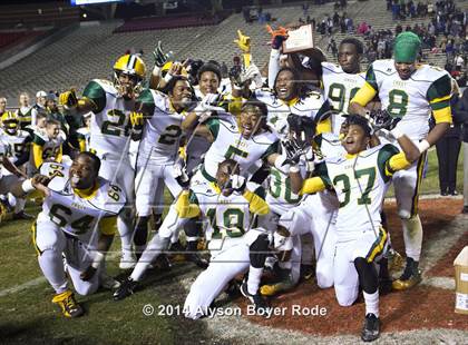 Thumbnail 1 in Havelock vs. Crest (NCHSAA 3AA Final) photogallery.