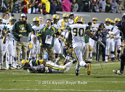 Thumbnail 2 in Havelock vs. Crest (NCHSAA 3AA Final) photogallery.