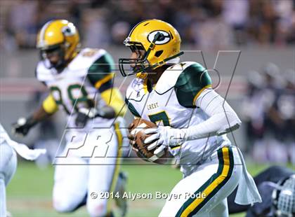 Thumbnail 3 in Havelock vs. Crest (NCHSAA 3AA Final) photogallery.