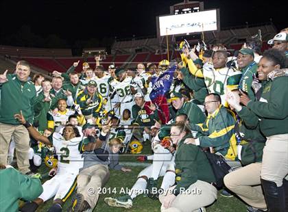 Thumbnail 3 in Havelock vs. Crest (NCHSAA 3AA Final) photogallery.