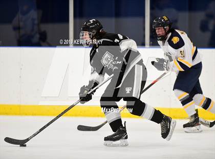 Thumbnail 1 in Tri-Town @ Housatonic/Northwestern/Wamogo photogallery.
