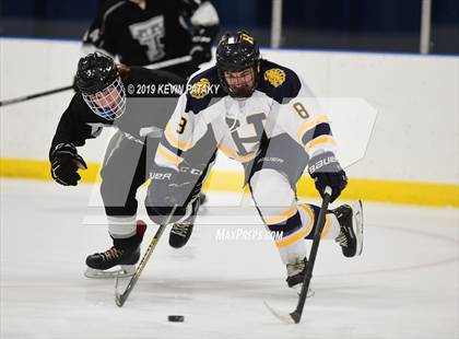 Thumbnail 1 in Tri-Town @ Housatonic/Northwestern/Wamogo photogallery.