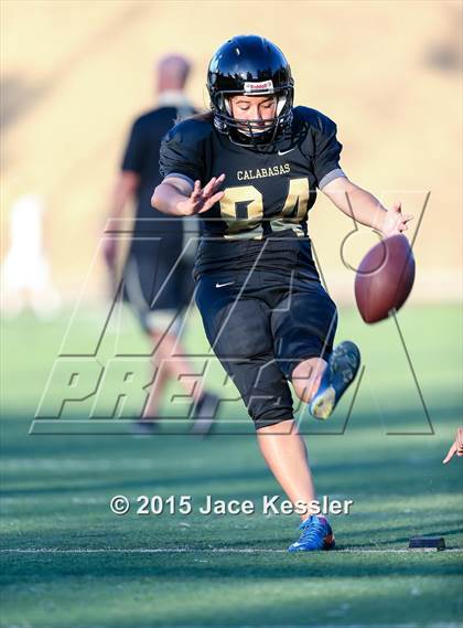 Thumbnail 2 in Canyon @ Calabasas photogallery.