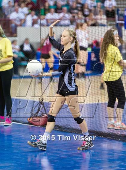 Thumbnail 3 in Lyons vs. Limon (CHSAA 2A Playoff) photogallery.