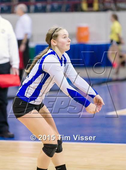 Thumbnail 2 in Lyons vs. Limon (CHSAA 2A Playoff) photogallery.