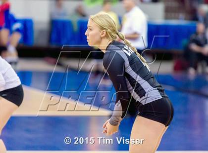 Thumbnail 3 in Lyons vs. Limon (CHSAA 2A Playoff) photogallery.