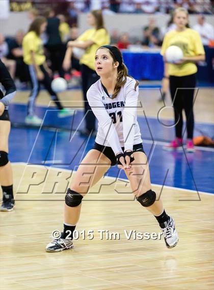 Thumbnail 3 in Lyons vs. Limon (CHSAA 2A Playoff) photogallery.