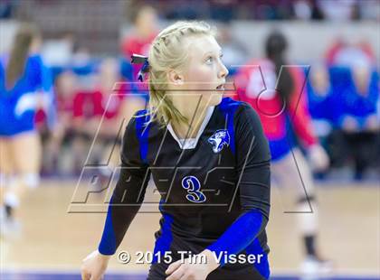 Thumbnail 1 in Lyons vs. Limon (CHSAA 2A Playoff) photogallery.