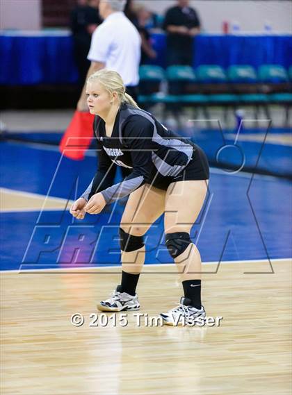 Thumbnail 3 in Lyons vs. Limon (CHSAA 2A Playoff) photogallery.