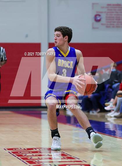 Thumbnail 2 in Brock vs. City View (UIL Class 3A Quarterfinal) photogallery.