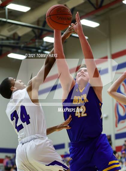 Thumbnail 3 in Brock vs. City View (UIL Class 3A Quarterfinal) photogallery.