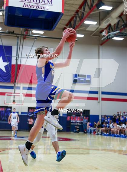 Thumbnail 1 in Brock vs. City View (UIL Class 3A Quarterfinal) photogallery.