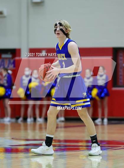 Thumbnail 2 in Brock vs. City View (UIL Class 3A Quarterfinal) photogallery.