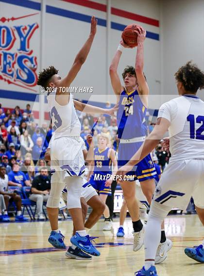 Thumbnail 3 in Brock vs. City View (UIL Class 3A Quarterfinal) photogallery.