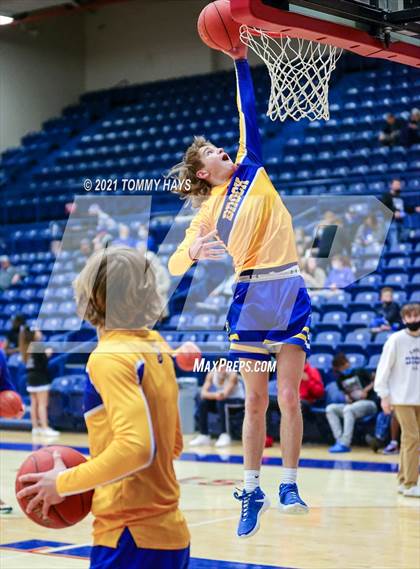 Thumbnail 3 in Brock vs. City View (UIL Class 3A Quarterfinal) photogallery.