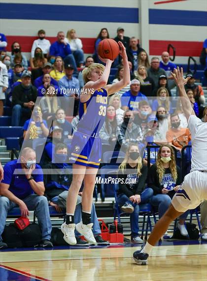 Thumbnail 3 in Brock vs. City View (UIL Class 3A Quarterfinal) photogallery.
