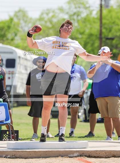 Thumbnail 2 in UIL 3A Area Track Meet photogallery.