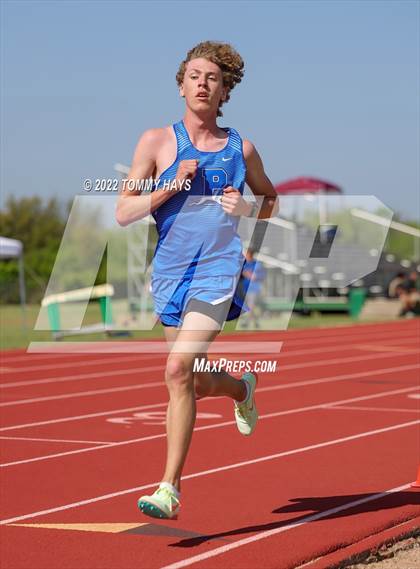 Thumbnail 3 in UIL 3A Area Track Meet photogallery.