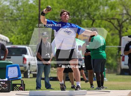 Thumbnail 1 in UIL 3A Area Track Meet photogallery.