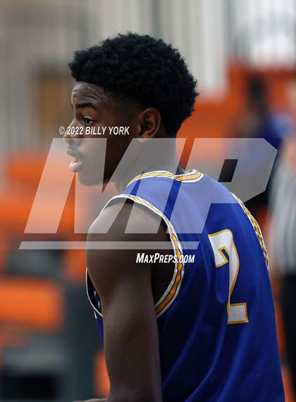 Thumbnail 3 in Grand Saline vs Chapel Hill photogallery.