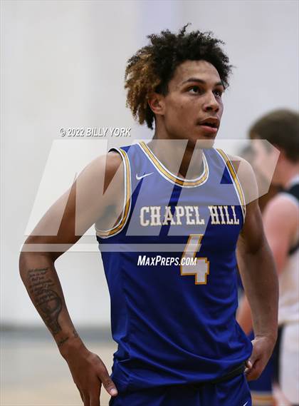 Thumbnail 2 in Grand Saline vs Chapel Hill photogallery.