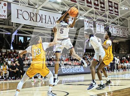 Thumbnail 2 in Archbishop Stepinac vs. Nazareth (CHSAA Intersectional Class AA City Championship) photogallery.