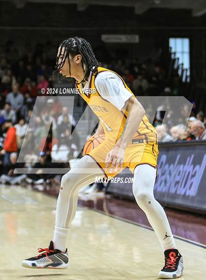 Thumbnail 2 in Archbishop Stepinac vs. Nazareth (CHSAA Intersectional Class AA City Championship) photogallery.