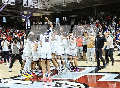 Thumbnail 3 in Archbishop Stepinac vs. Nazareth (CHSAA Intersectional Class AA City Championship) photogallery.