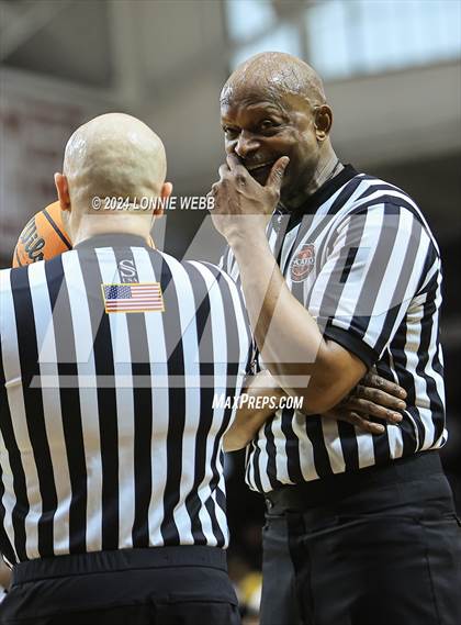 Thumbnail 2 in Archbishop Stepinac vs. Nazareth (CHSAA Intersectional Class AA City Championship) photogallery.