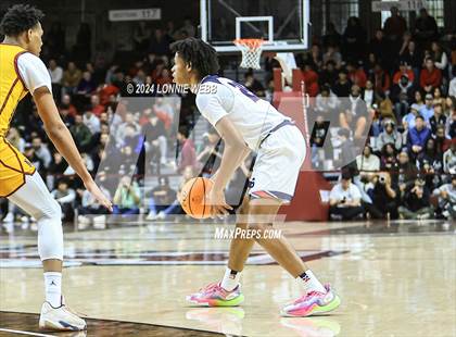 Thumbnail 1 in Archbishop Stepinac vs. Nazareth (CHSAA Intersectional Class AA City Championship) photogallery.