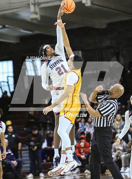 Thumbnail 2 in Archbishop Stepinac vs. Nazareth (CHSAA Intersectional Class AA City Championship) photogallery.