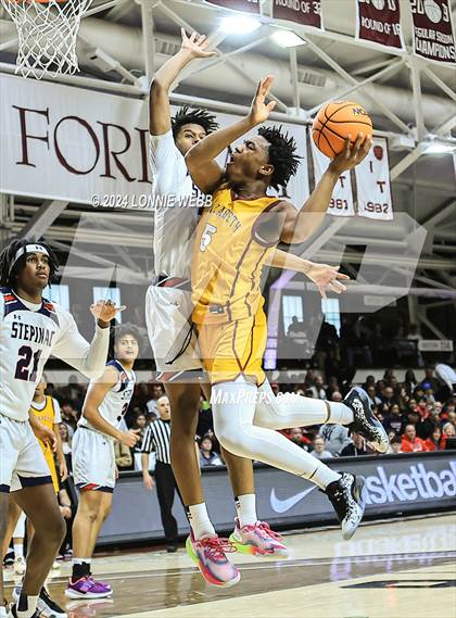 Thumbnail 1 in Archbishop Stepinac vs. Nazareth (CHSAA Intersectional Class AA City Championship) photogallery.