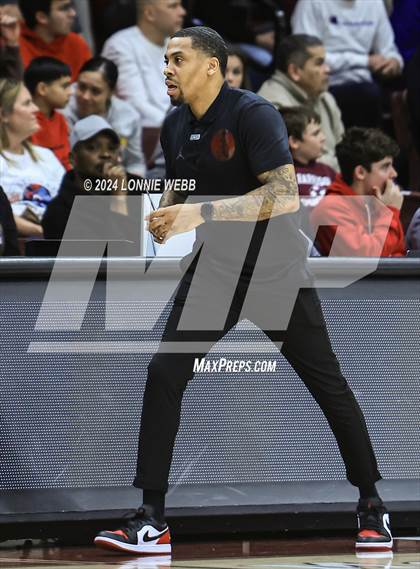 Thumbnail 2 in Archbishop Stepinac vs. Nazareth (CHSAA Intersectional Class AA City Championship) photogallery.