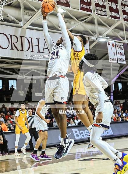 Thumbnail 2 in Archbishop Stepinac vs. Nazareth (CHSAA Intersectional Class AA City Championship) photogallery.