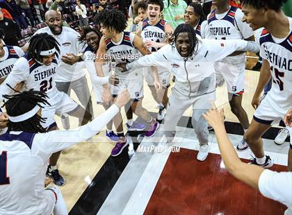 Thumbnail 3 in Archbishop Stepinac vs. Nazareth (CHSAA Intersectional Class AA City Championship) photogallery.