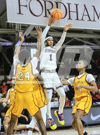 Thumbnail 2 in Archbishop Stepinac vs. Nazareth (CHSAA Intersectional Class AA City Championship) photogallery.