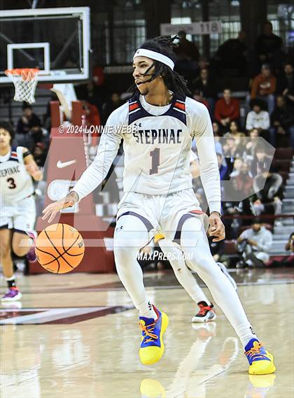 Thumbnail 2 in Archbishop Stepinac vs. Nazareth (CHSAA Intersectional Class AA City Championship) photogallery.