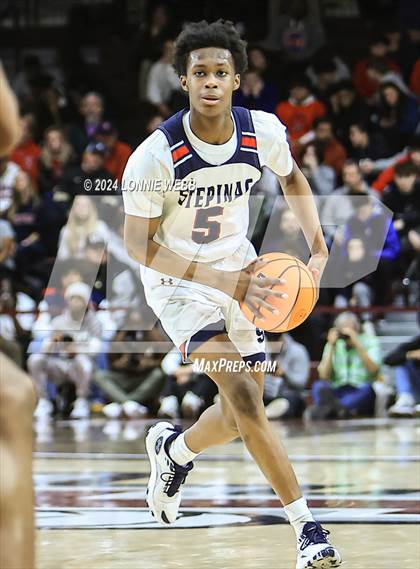 Thumbnail 1 in Archbishop Stepinac vs. Nazareth (CHSAA Intersectional Class AA City Championship) photogallery.