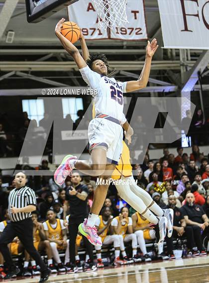 Thumbnail 3 in Archbishop Stepinac vs. Nazareth (CHSAA Intersectional Class AA City Championship) photogallery.