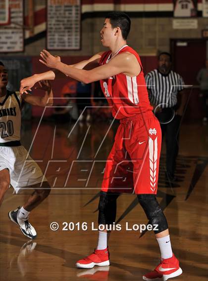 Thumbnail 2 in Chino Hills vs. Mater Dei (CIF SS Open Division Semifinal) photogallery.