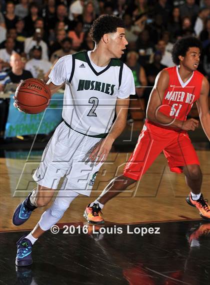 Thumbnail 3 in Chino Hills vs. Mater Dei (CIF SS Open Division Semifinal) photogallery.