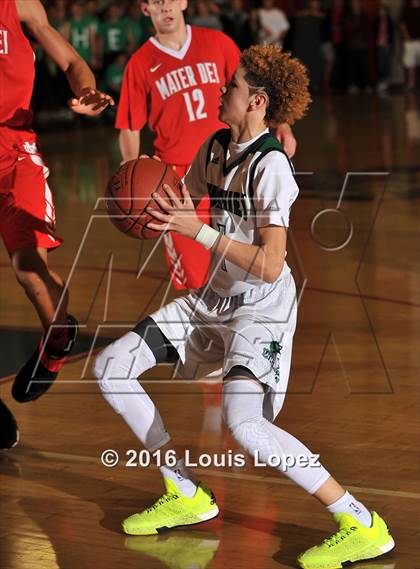 Thumbnail 1 in Chino Hills vs. Mater Dei (CIF SS Open Division Semifinal) photogallery.