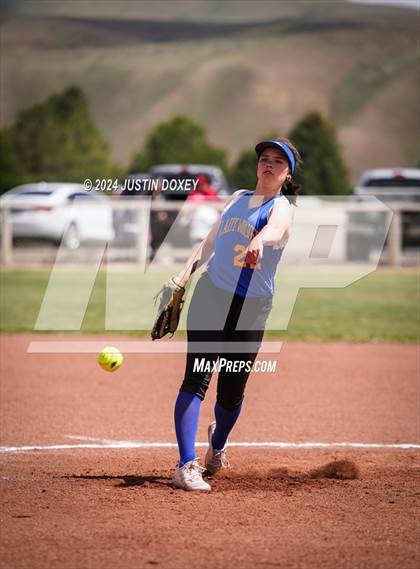 Thumbnail 3 in Carlin vs Coleville (NIAA Class 1A Northern Playoff Game 3) photogallery.